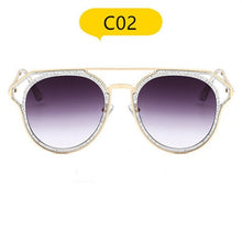 Load image into Gallery viewer, Metal Frame Sunglasses For Women