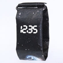 Load image into Gallery viewer, Paper Digital Men&#39;s Watch