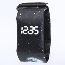 Load image into Gallery viewer, Paper Digital Men's Watch
